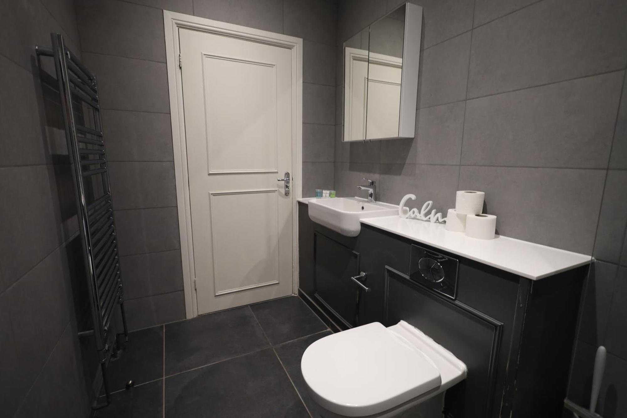 Lovely 3Br Garden Apartment L Abbey Road, Londra Dış mekan fotoğraf